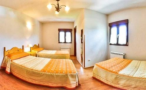 El Mirador Apartamentos El Barraco Ruang foto